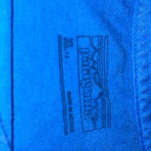 Patagonia T-shirt, kids extra large size 14, like New